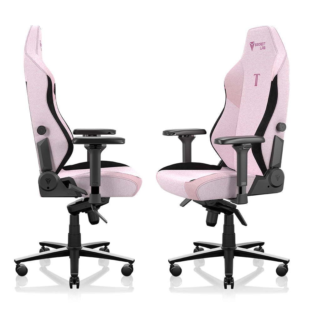 Secretlab Titan Evo プラッシュピンク