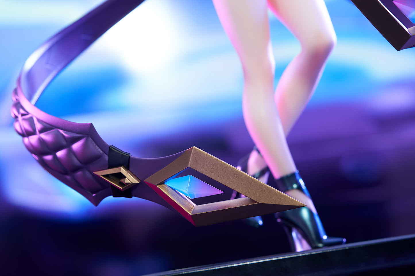 APEX-TOYS K/DA イブリン プレミアム 1/7 スタチュー