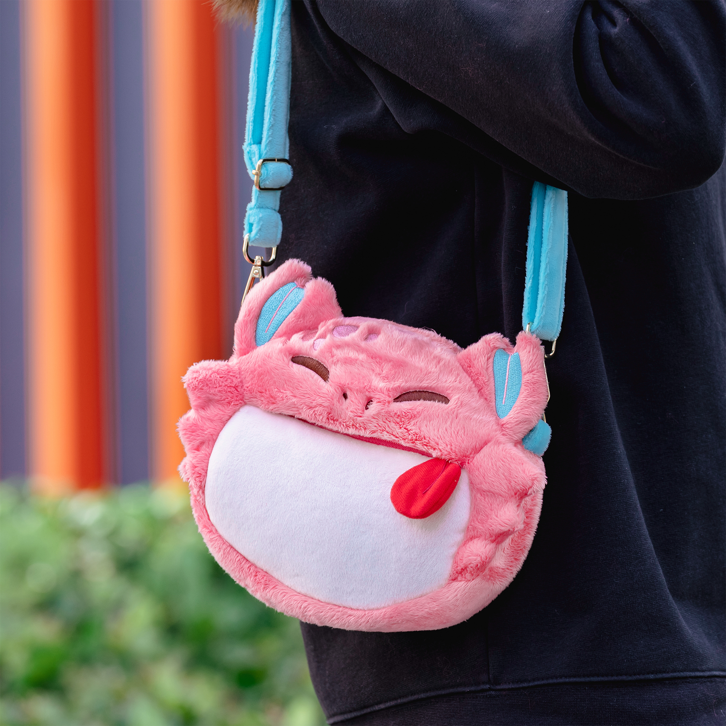 Hungry Chonq Shoulder Bag