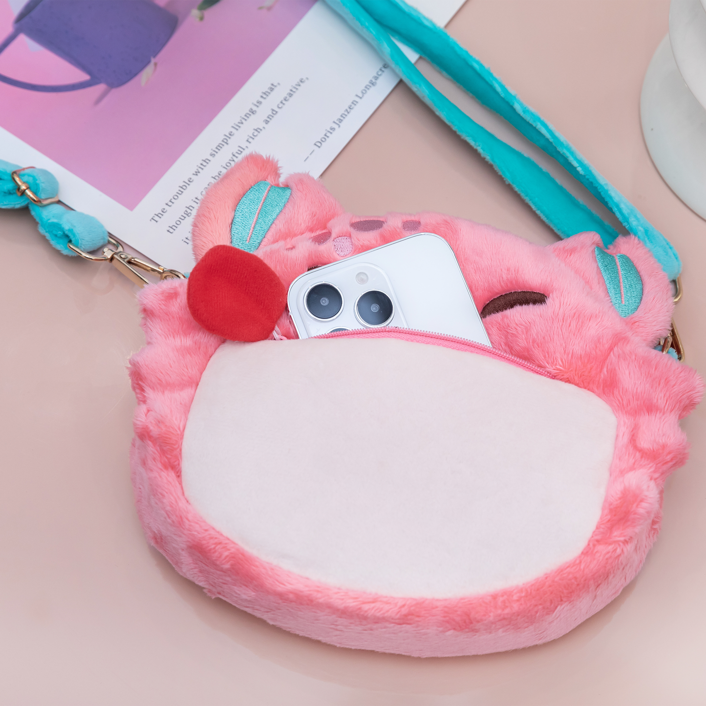 Hungry Chonq Shoulder Bag