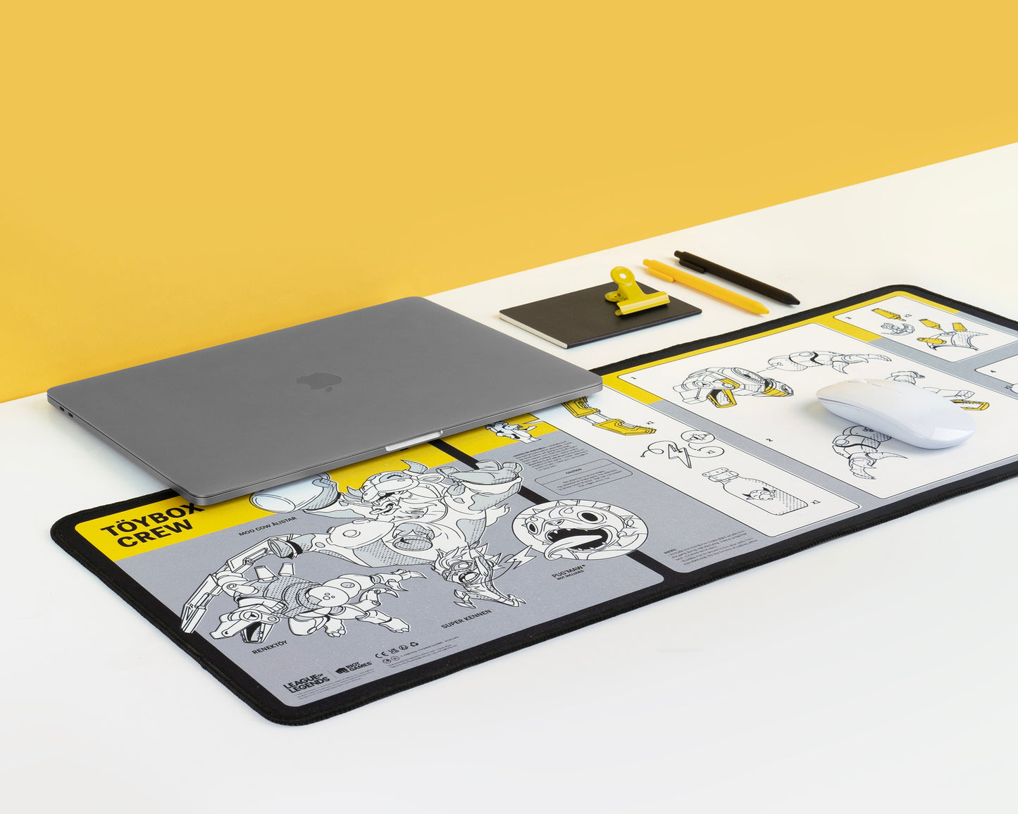 Renektoy XL Desk Mat