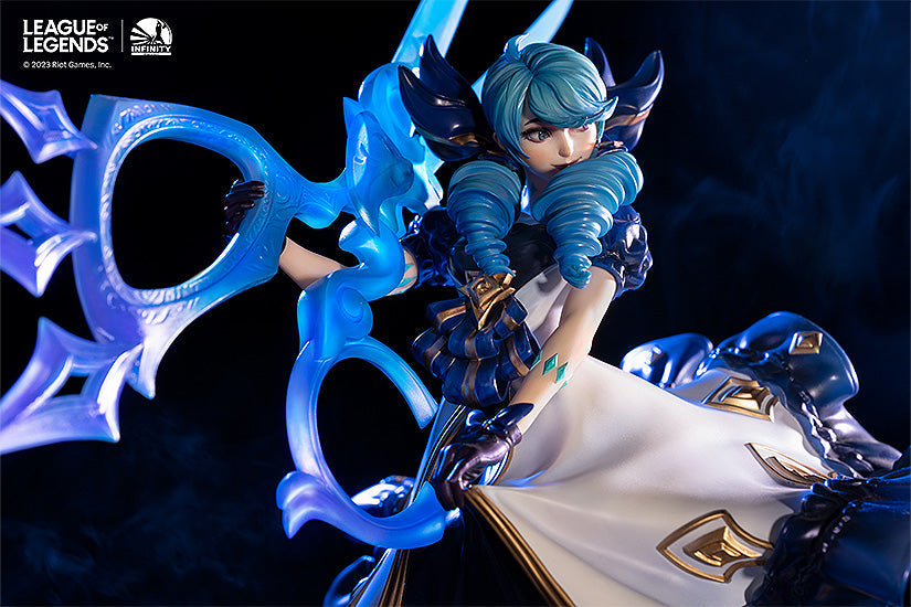聖なるお針子 グウェン 1/6 スケールフィギュア