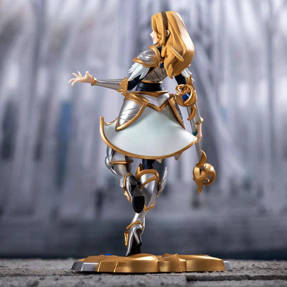 Lux UNLOCKED Statue